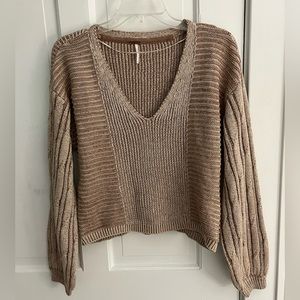 Free People Tan 100% Cotton Knit Sweater Waist Length Size Small